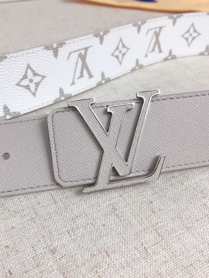 Loui Vuitto Belt-4CM