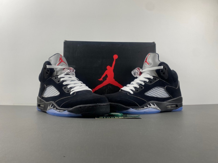 Air Jordan 5 “Black Metallic Reimagined” HF3975-001