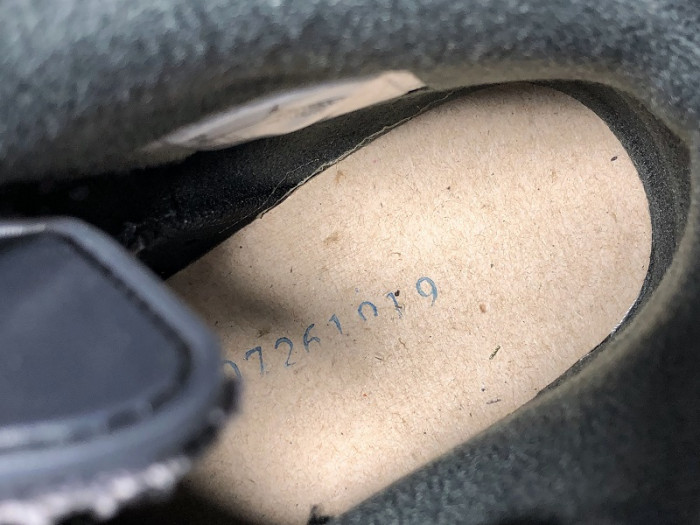 Travis Scott x Air Jordan 6 “Medium Olive” CN1084-200
