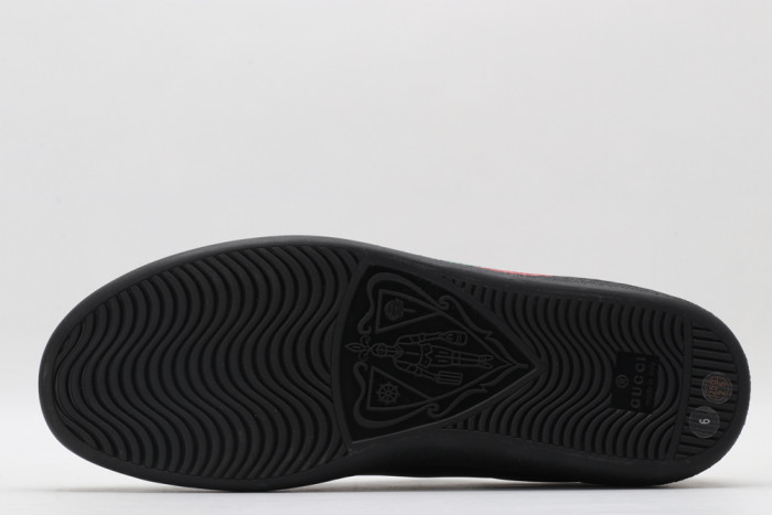 G*u*i low-top sneaker