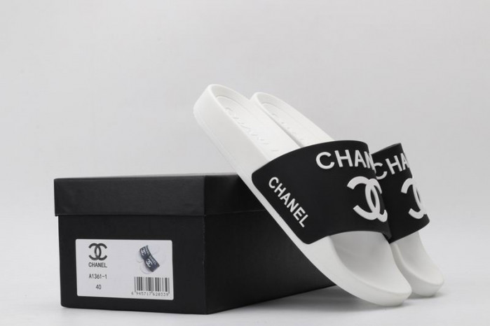 CHANE1 SLIPPERS