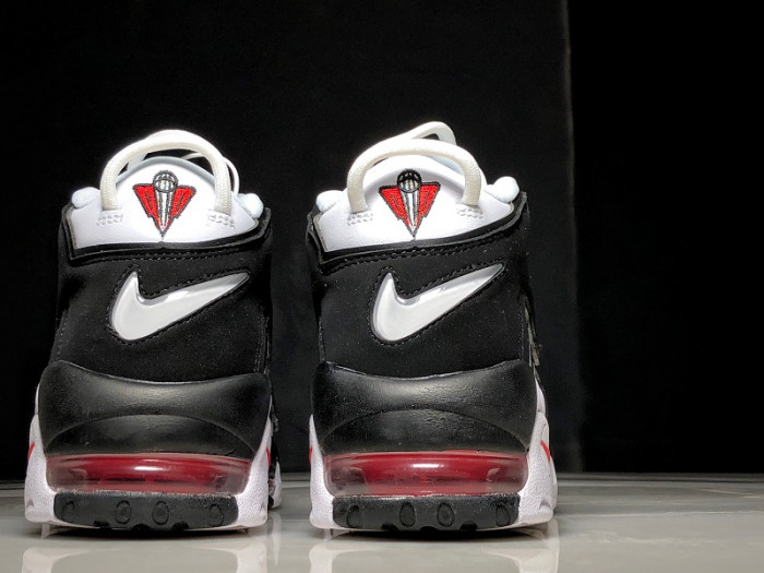 Nike Air More Uptempo “Scottie Pippen” 414962-105