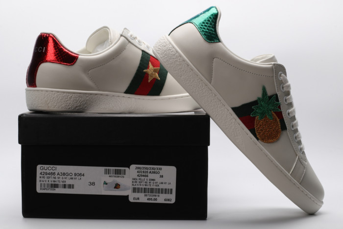 G*u*i low-top sneaker