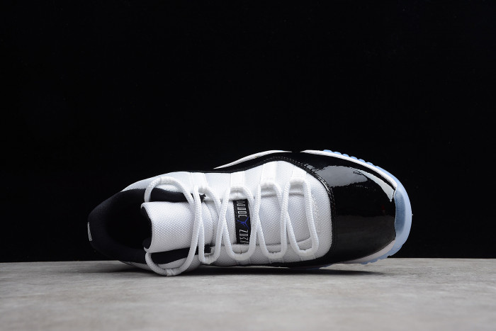 Air Jordan 11 Retro Low "Concord" Black/ White mens 528895-153