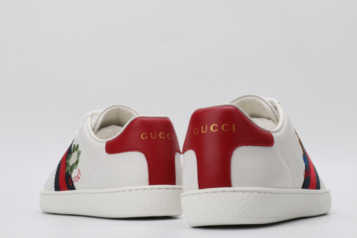 G*u*i low-top sneaker