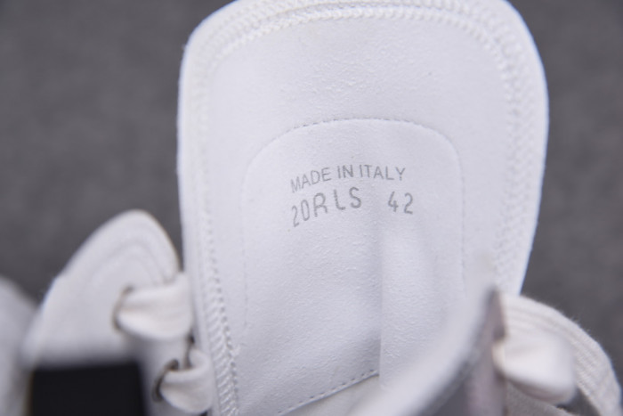 DR B23 OBLIQUE HIGH TOP SNEAKER