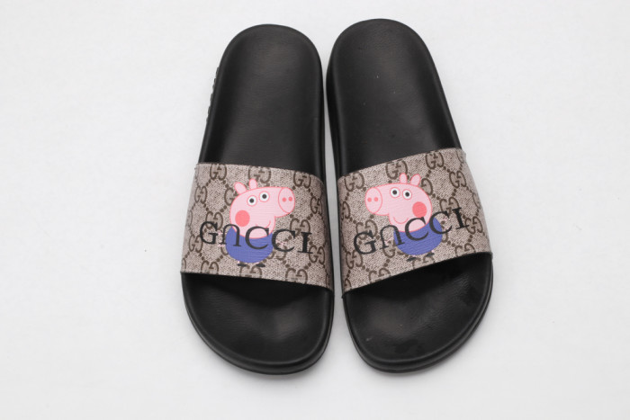 G*u*i slippers