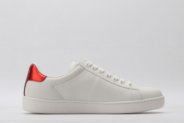 G*u*i low-top sneaker