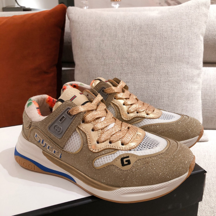 G*u*i mid sneaker