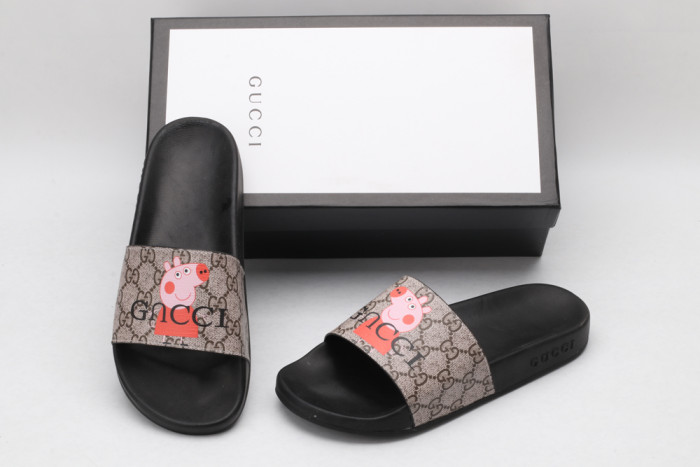 G*u*i slippers