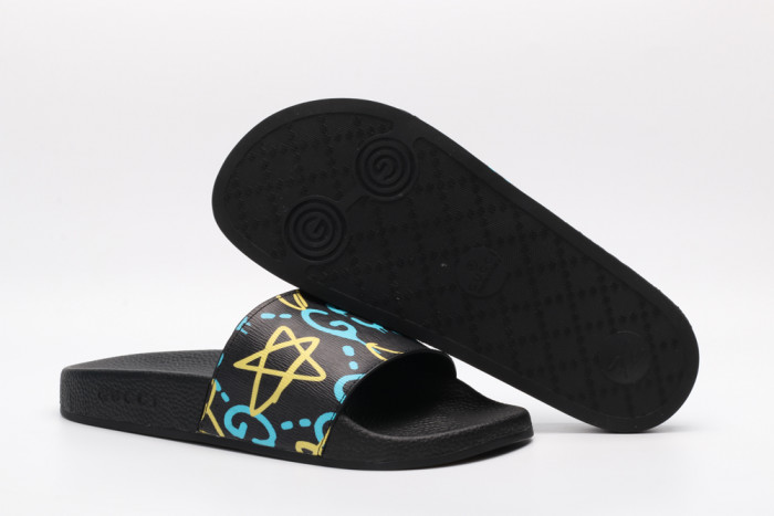 G*u*i slippers