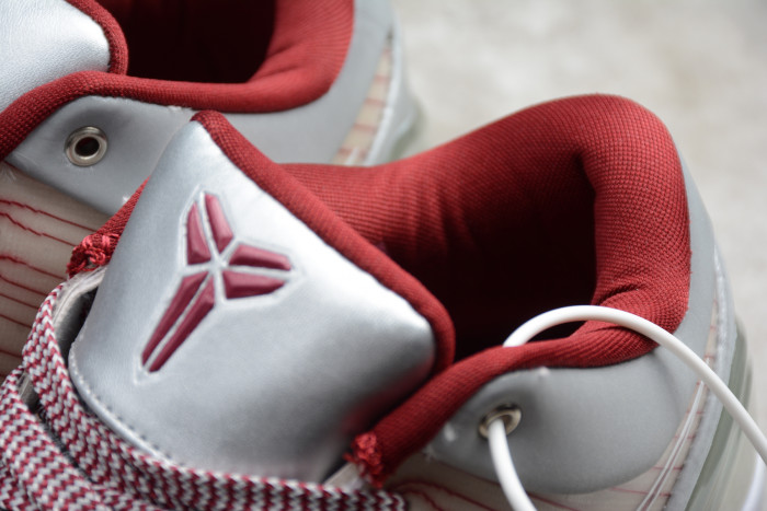 Nike Zoom Kobe 4 ‘Lower Merion Aces’ 344335 061