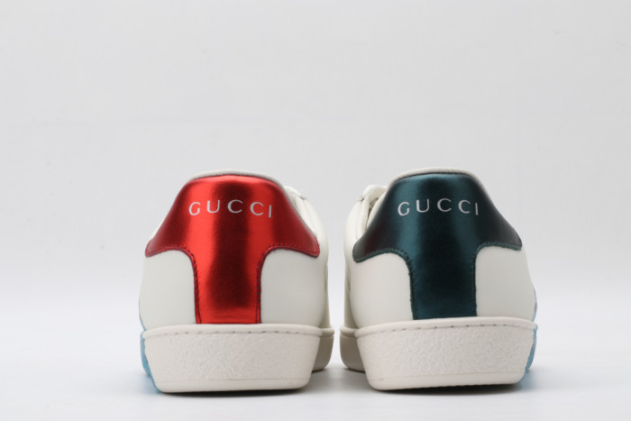 G*u*i low-top sneaker