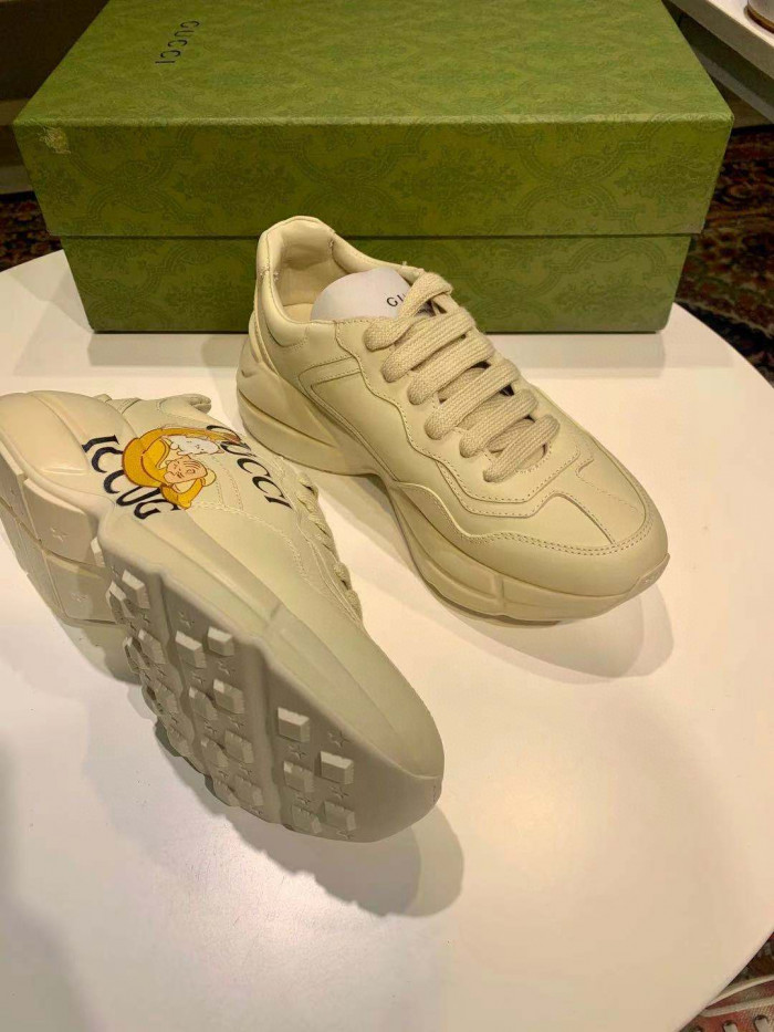 G*u*i sneaker