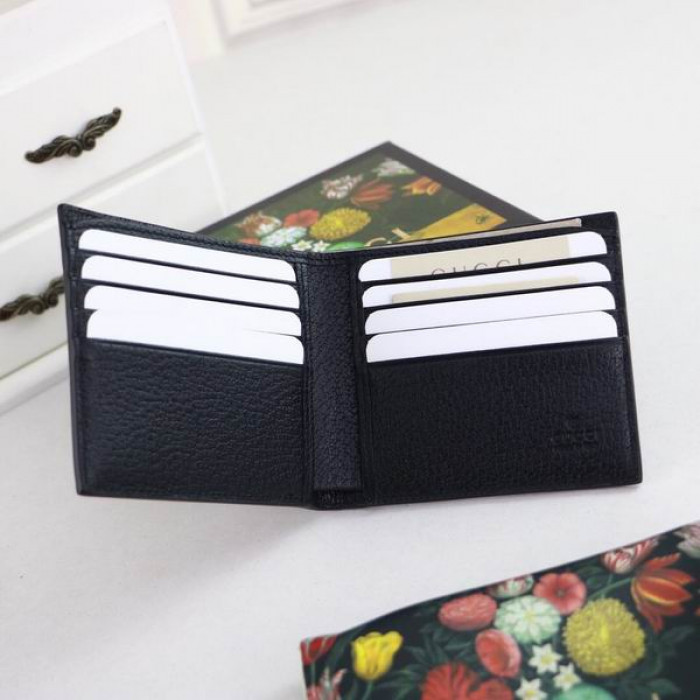 G*u*i wallet 495055 12*9.5